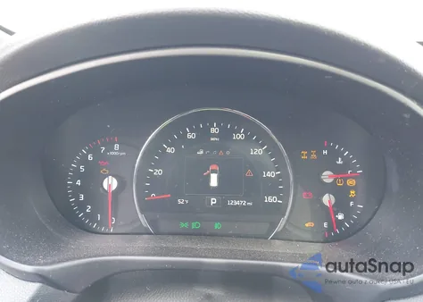 2016 Kia Sorento 3.3L Sxl z USA, uszkodzony, nr VIN 5XYPKDA53GG153339